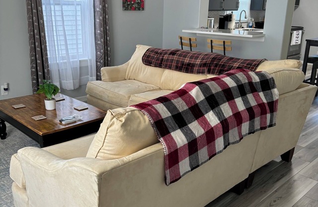 Modern 2 Bedroom 1 Bathroom Home