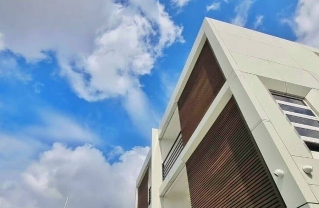 Modern 2-Bedroom Apartment with AC & WiFi in Central Paramaribo