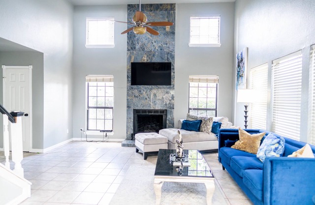 Modern 2-bedroom home with loft and indoor fireplace!