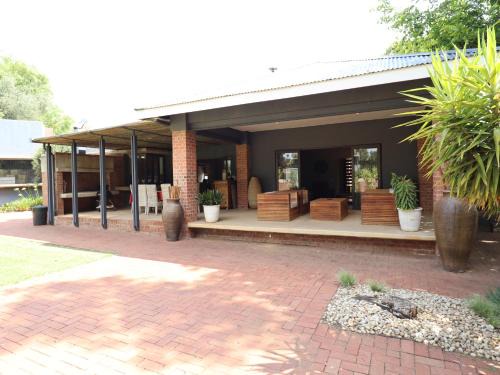 Modern 2 Bedroom Home