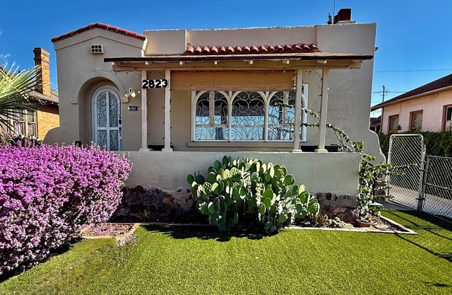 Modern 2BR Home Cold AC Near Ft Bliss, Downtown & UTEP -100-Yr Charm