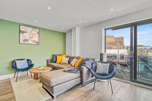 Modern and Bright 3BR Whitechapel