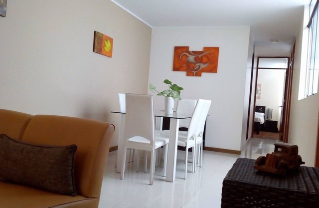 Modern and Comfortable Apartment Eight minutes from the Historic Center