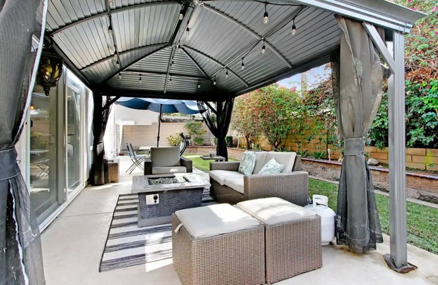 Modern and Stylish 4-bedroom Home