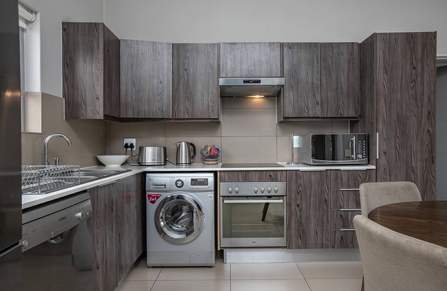Modern Apartment in Secure Complex