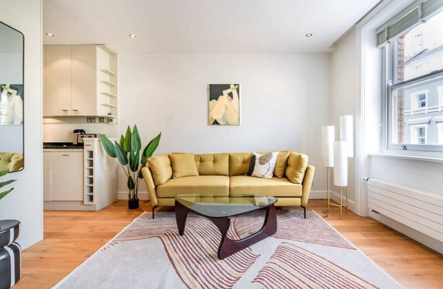 Modern Apartment in the heart of Covent Garden