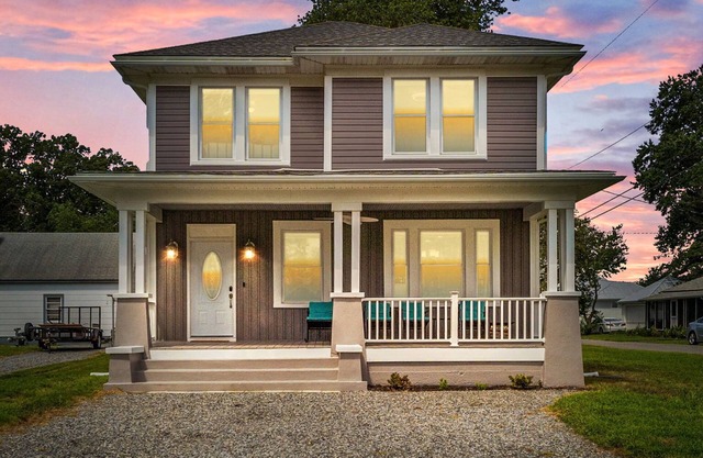 Modern Bay View Beach House