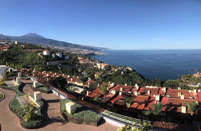 Modern bungalow in holiday resort