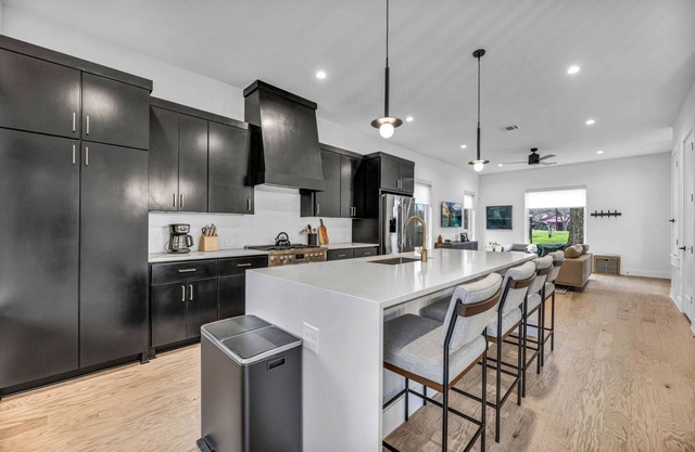 Modern Eastside Home with Gourmet Kitchen, 3 Floors, Game Room, Walk to restaurants and bars
