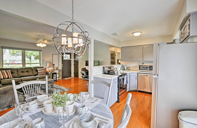 Modern Excelsior Springs Home w/Deck & 3 Acres!