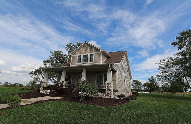 Modern FarmHouse to Gather Your Family & Friends