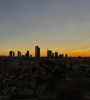 Modern flat 16th floor - Terrace with skyline view