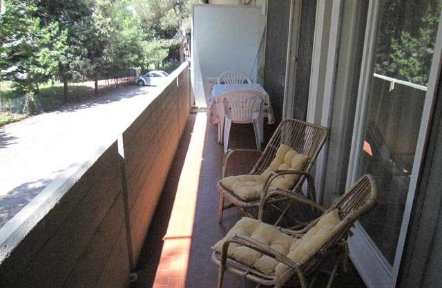 Modern flat with balcony and lift at Grado Pineta