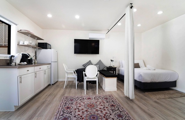 Modern Guest Suite for Two by The Grove Miracle Mile