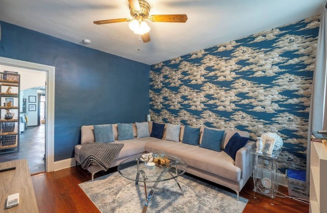 Modern Hampden Getaway Free Parking