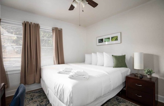 Modern Home, Huge Covered Porch! The Bham Bungalow