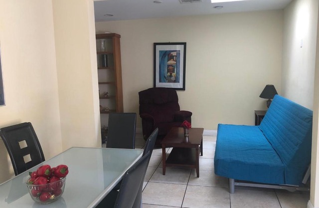 Modern Home in Burbank