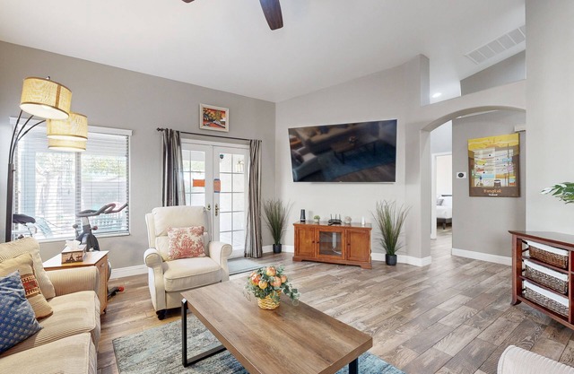 Modern home with large yard, mountain views, & convenient location