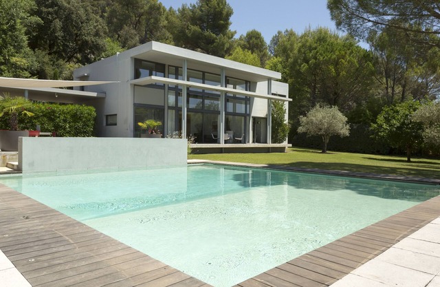 Modern Luxury House in Provence