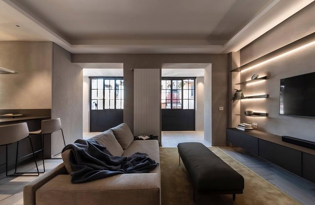 Modern Luxury Penthouse with Terrace
