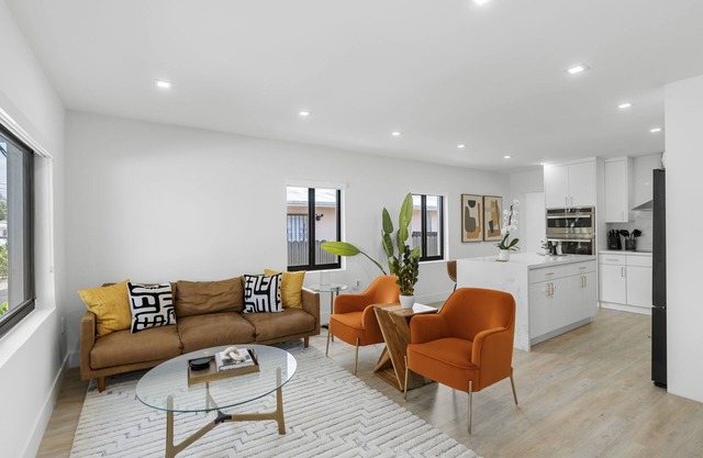 Modern Miami Home- 5 min from Coral Gables & Coconut Grove, 15 min from Brickell