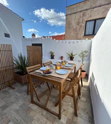 Modern Old Town House with Sunny Terrace