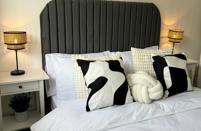 Modern quirky apartment near Liverpool