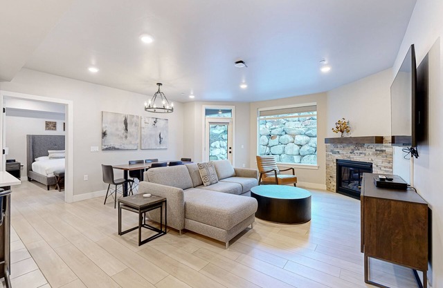 Modern resort condo with pool, hot tub + shuttle service