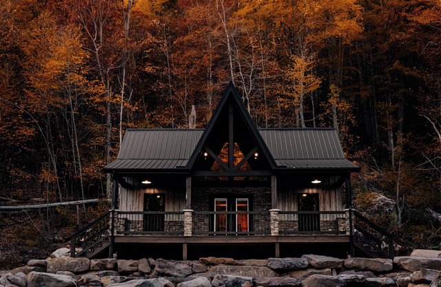 Modern-Rustic, Secluded Cabin w/Clarion River Frontage, Borders National Forest