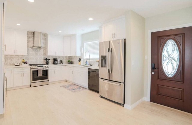 Modern Serenity Space BBQ with High-Speed Internet, Workspace, & Cool AC