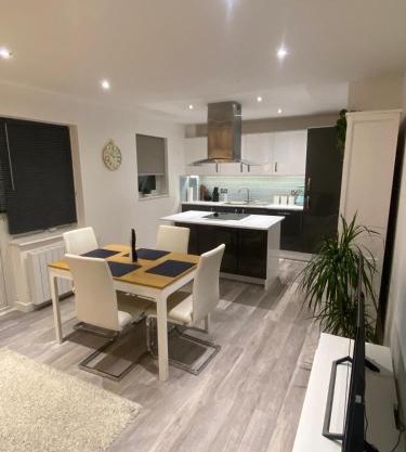 Modern, spacious and comfortable 2 bed apartment in Southampton