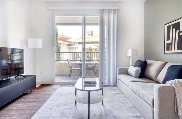 Modern Sunnyvale 1BR w/W/D, Pool & Gym, near Googleplex, by Blueground