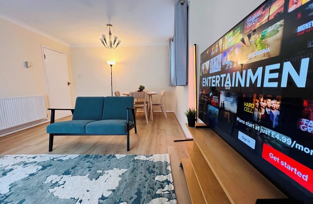 Modern two bed apartment in Wembley by Leda Homes