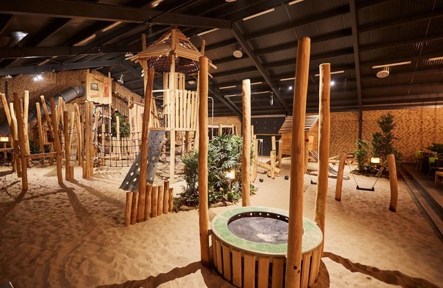 Modern Villa with large kitchen in Limburg