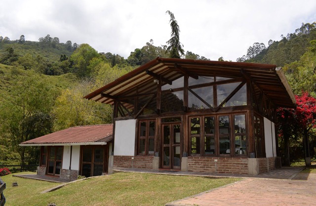 MoiraEcolodge - El Roble Cabin. Relax and rest in our space