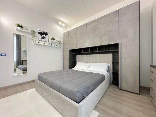 Mondo House