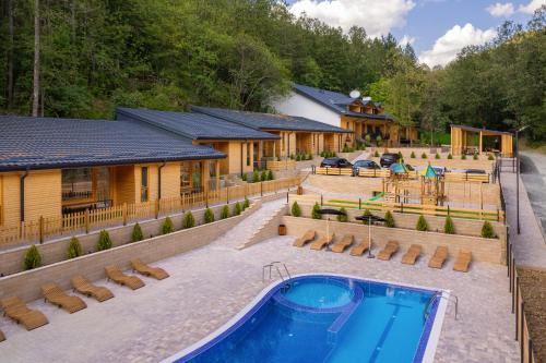 Montebelo Villas