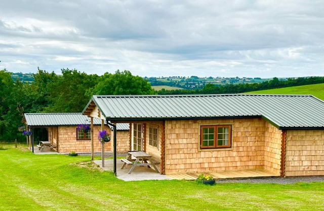 Moor View Cabin (Oak Tree Lane)