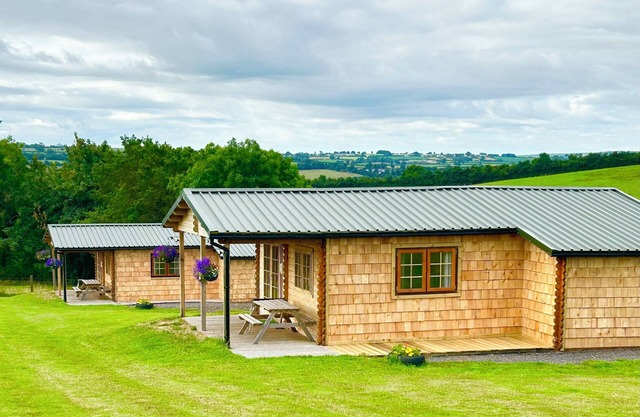 Moor View (Oak Tree Lane)nGorgeous rustic charm