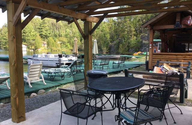 Motel 2 Lakeview, Shared Sauna-hot Tub, Lake Patio With Fire Pit. Boat Rental