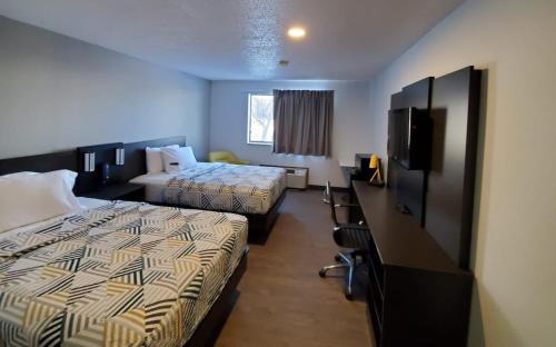 Motel 6-Kewanee, IL