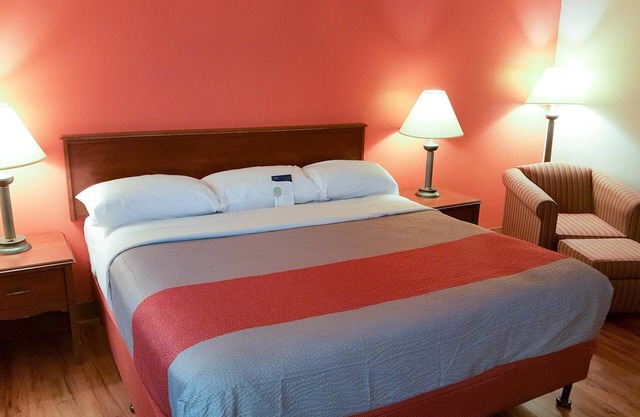 Motel 6 Maryland Heights, MO