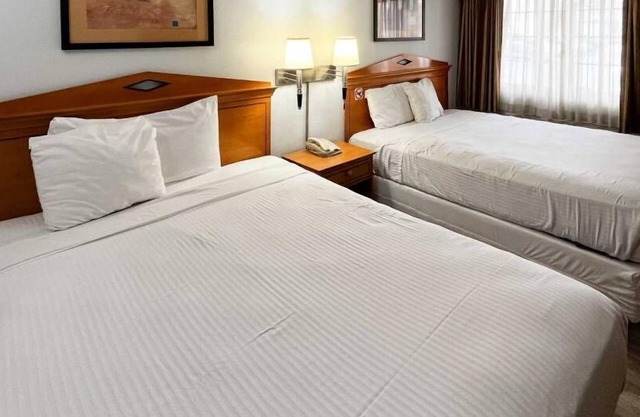 Motel 6 San Francisco, CA - Lombard Street