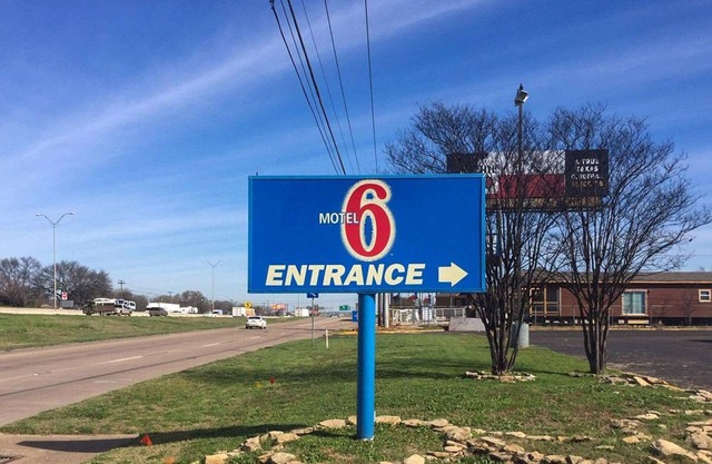 Motel 6 Waco, TX