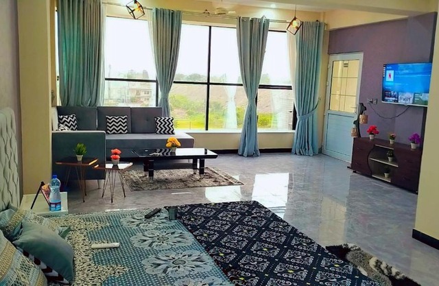 Motorway Majesty Suites Islamabad - Near Islamabad International Airport and Motorway