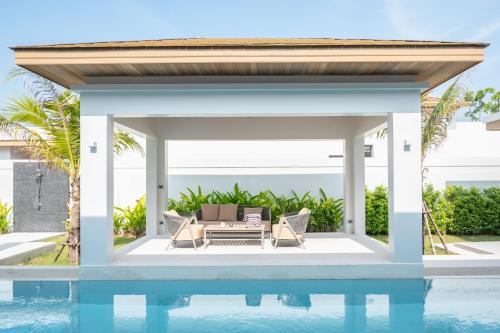 Mouana Breeze Mai Khao VIP 4-bedroom Pool Villa 9911
