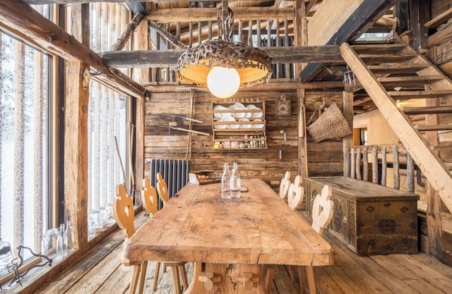 Mountain Chalet Tannhäuser with Mountain Views, Wi-Fi, Terrace & Garden