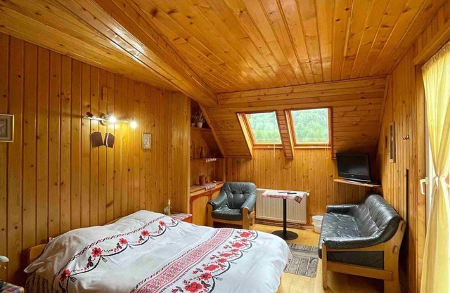 Mountain Chalet. Stunning Views, Pet-Friendly, Perfect for Events and Relaxation