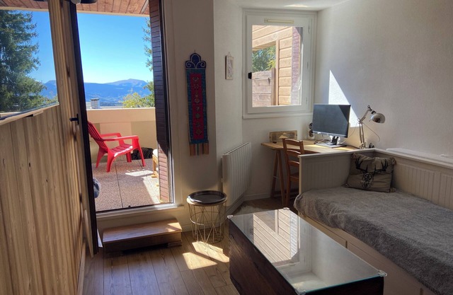 Mountain studio with south-facing terrace