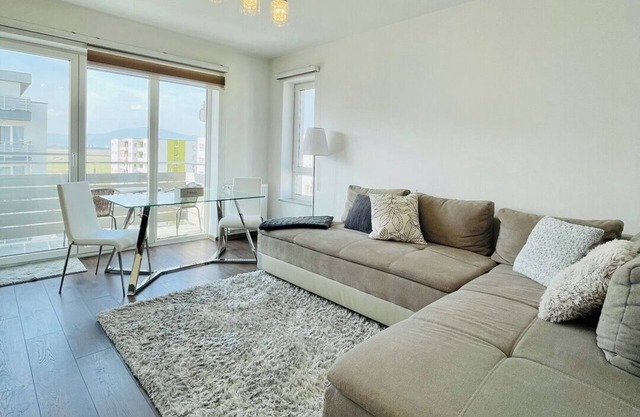 Mountain Home w. private parking